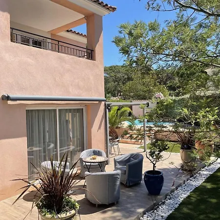 4 Bed-sleeps 8-private Pool-hottub-aircon Вилла La Garonnette-Plage